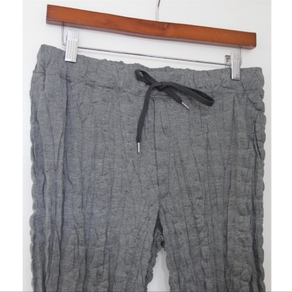 Issey Miyake Crinkled Polyester Drawstring Rib Cuff Joggers 1 - Picture 3 of 8